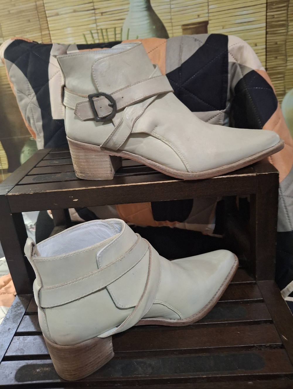Boots - Picture 6 of 11